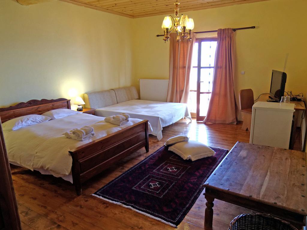 Nimbus Guesthouse Sidhirokhórion Quarto foto