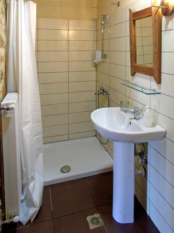 Nimbus Guesthouse Sidhirokhórion Quarto foto